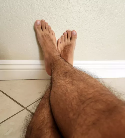 I really like the shape of my feet and toes