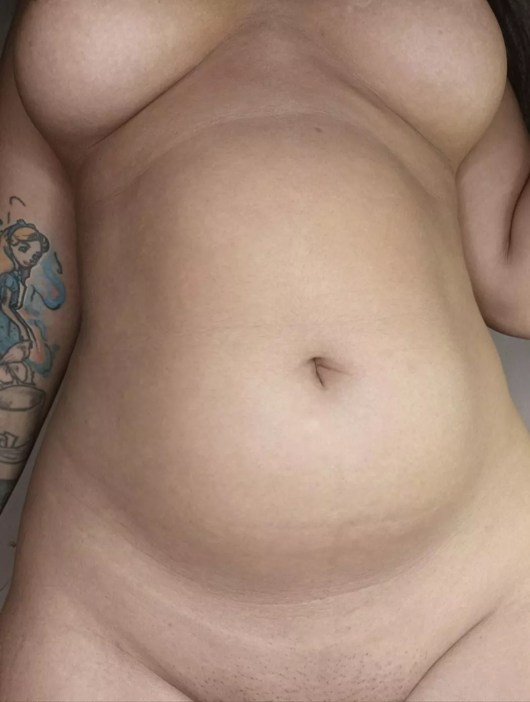 I think this little belly is growing for these holidays. I don't want to stop eating.