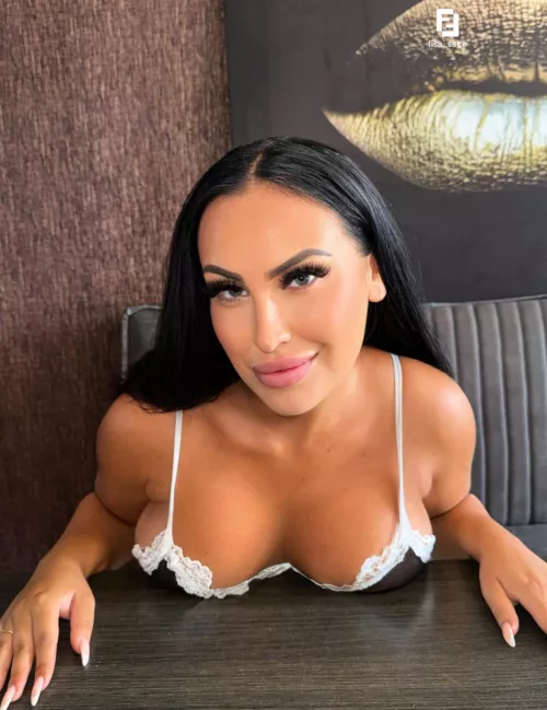 Iemand iets van Lisa? 