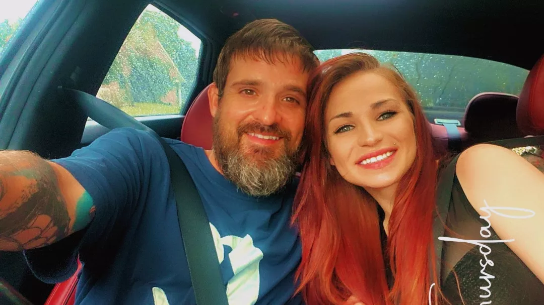 Looking for a couple