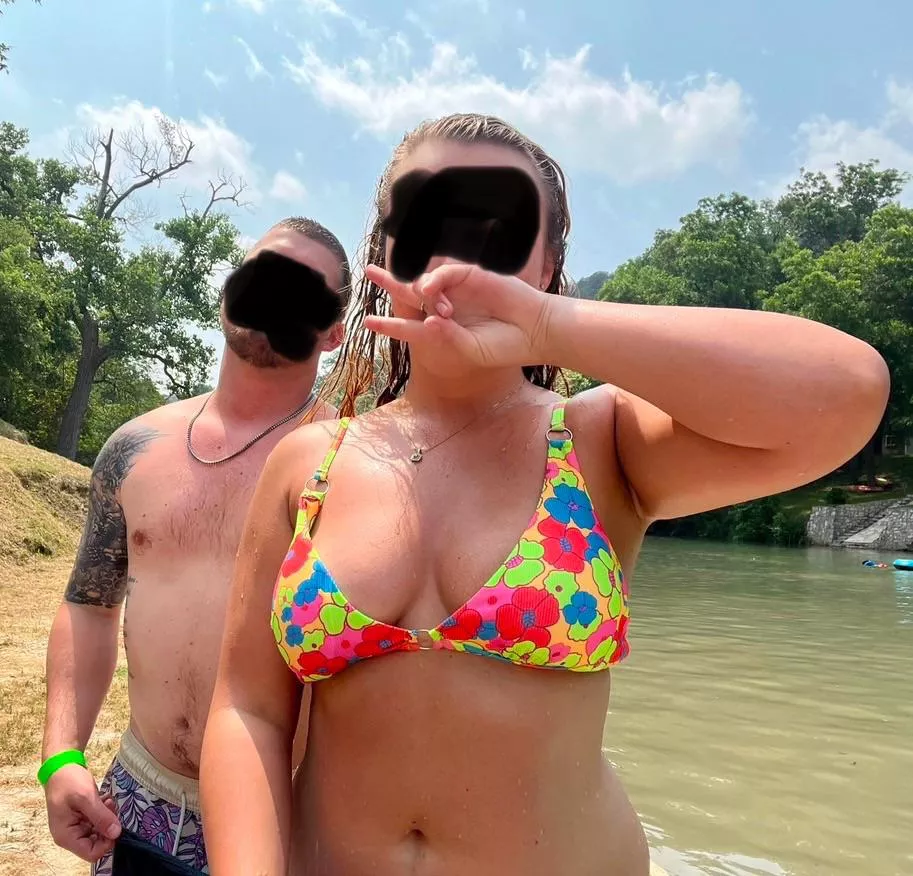 M30/F27 MFF [FEMALES ONLY] 