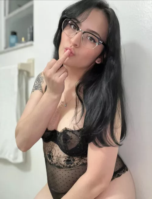 Not just a finger, but a command. You know what to do. 💸