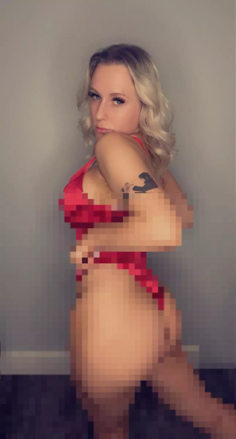 Sorry, your beta dick is too tiny for my big ass 