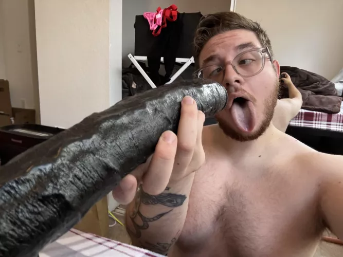 Stupid white boy drunk off anything black 😈