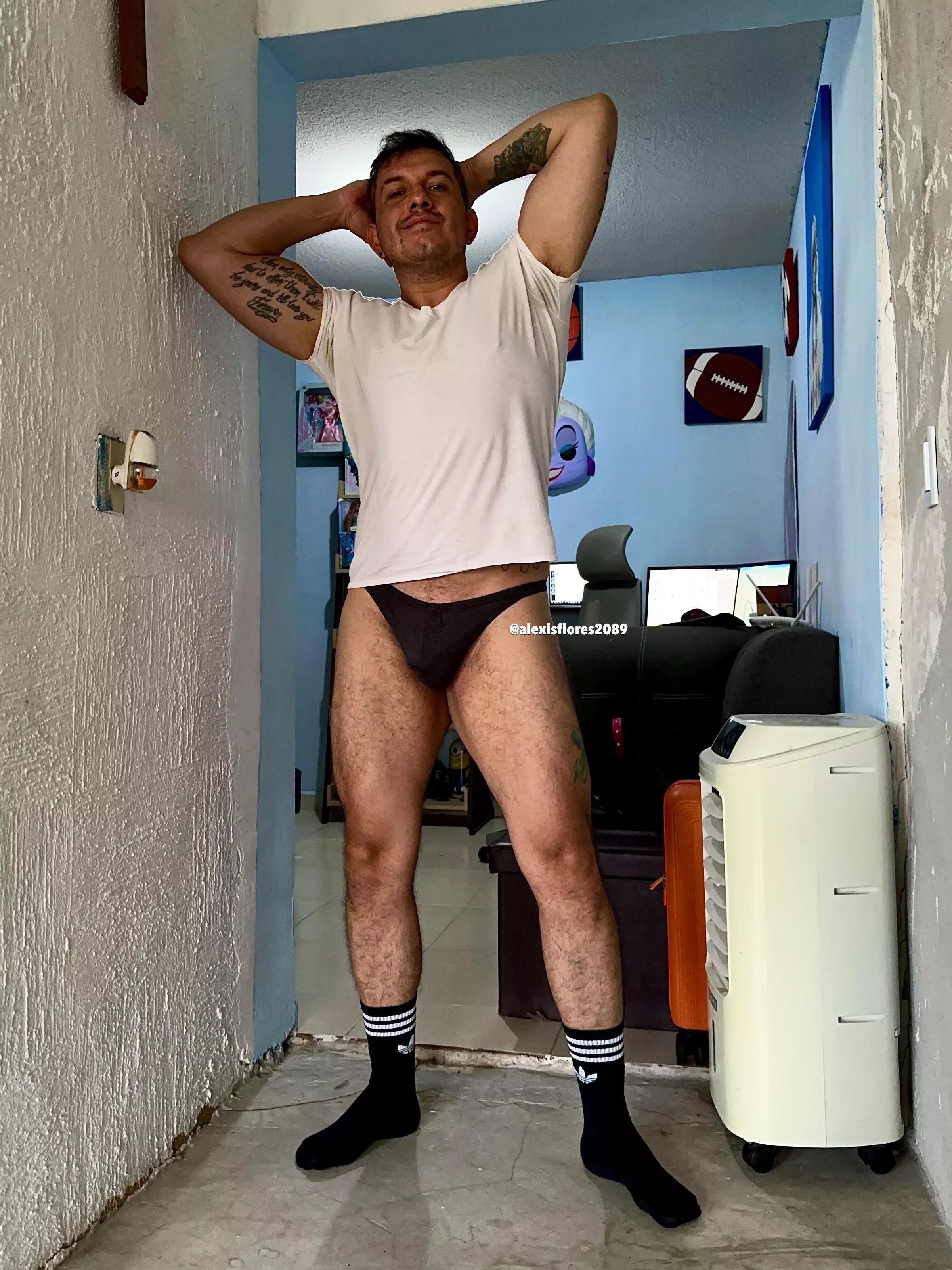 Super sweaty after gym 