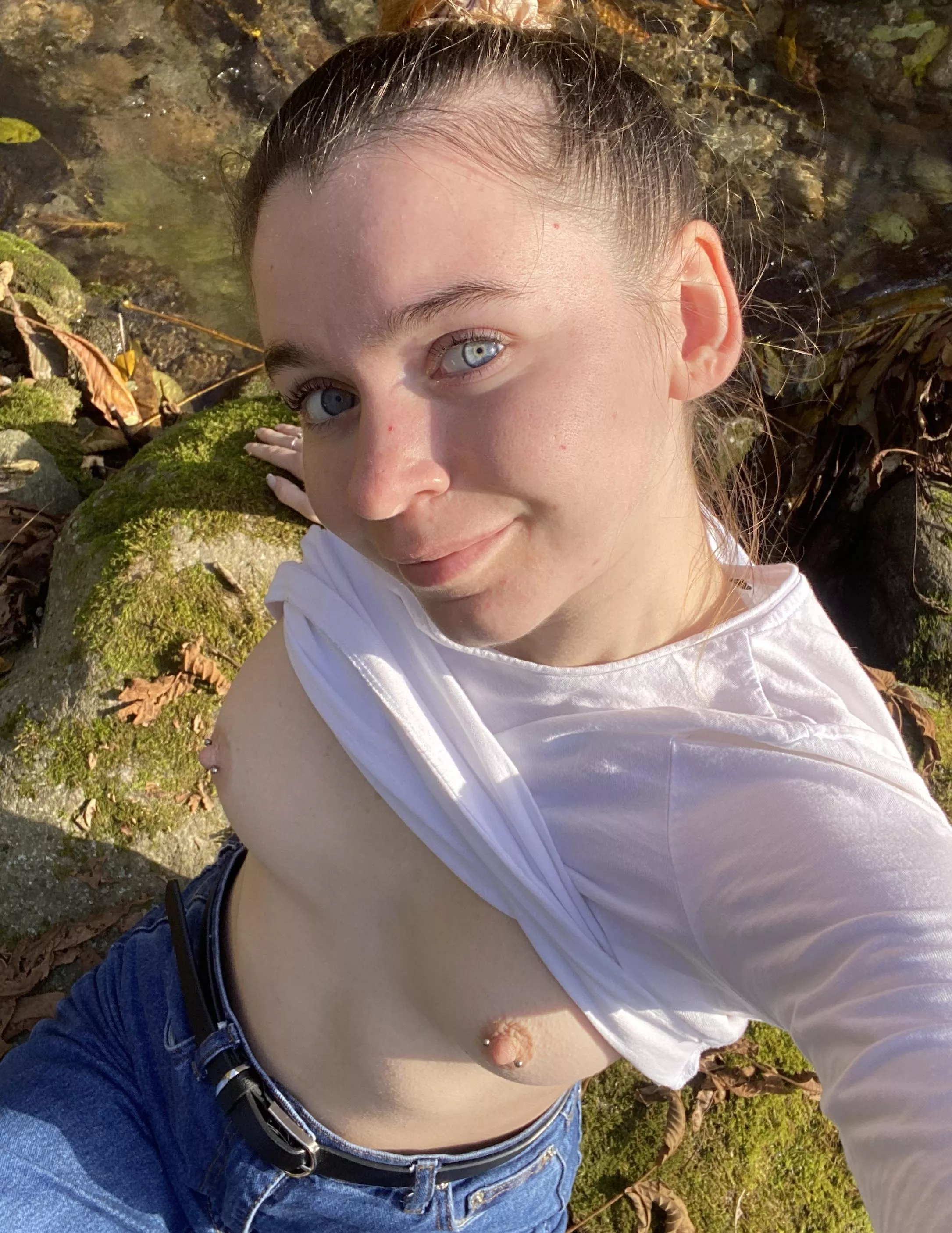 The street turns me on and I take off my clothes