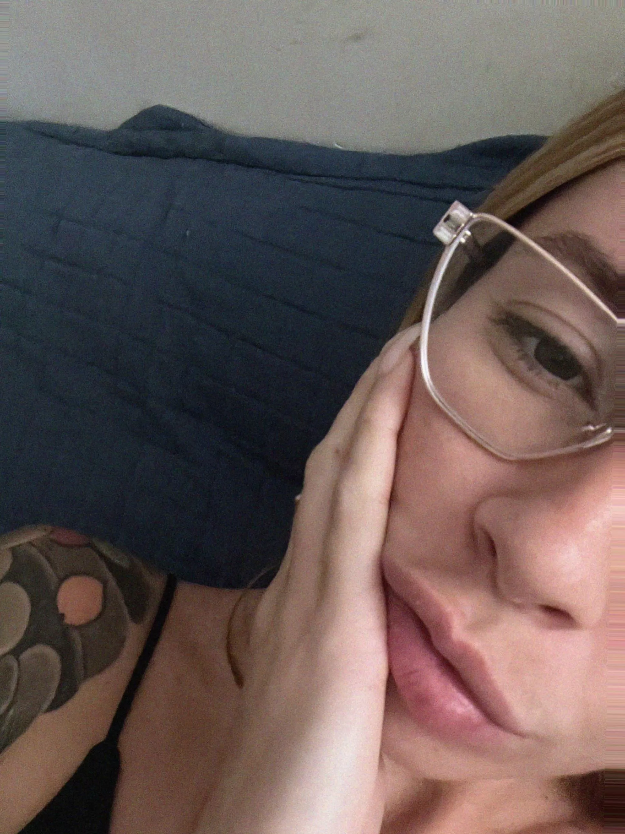 this is what boredom looks like!! disturb me? 