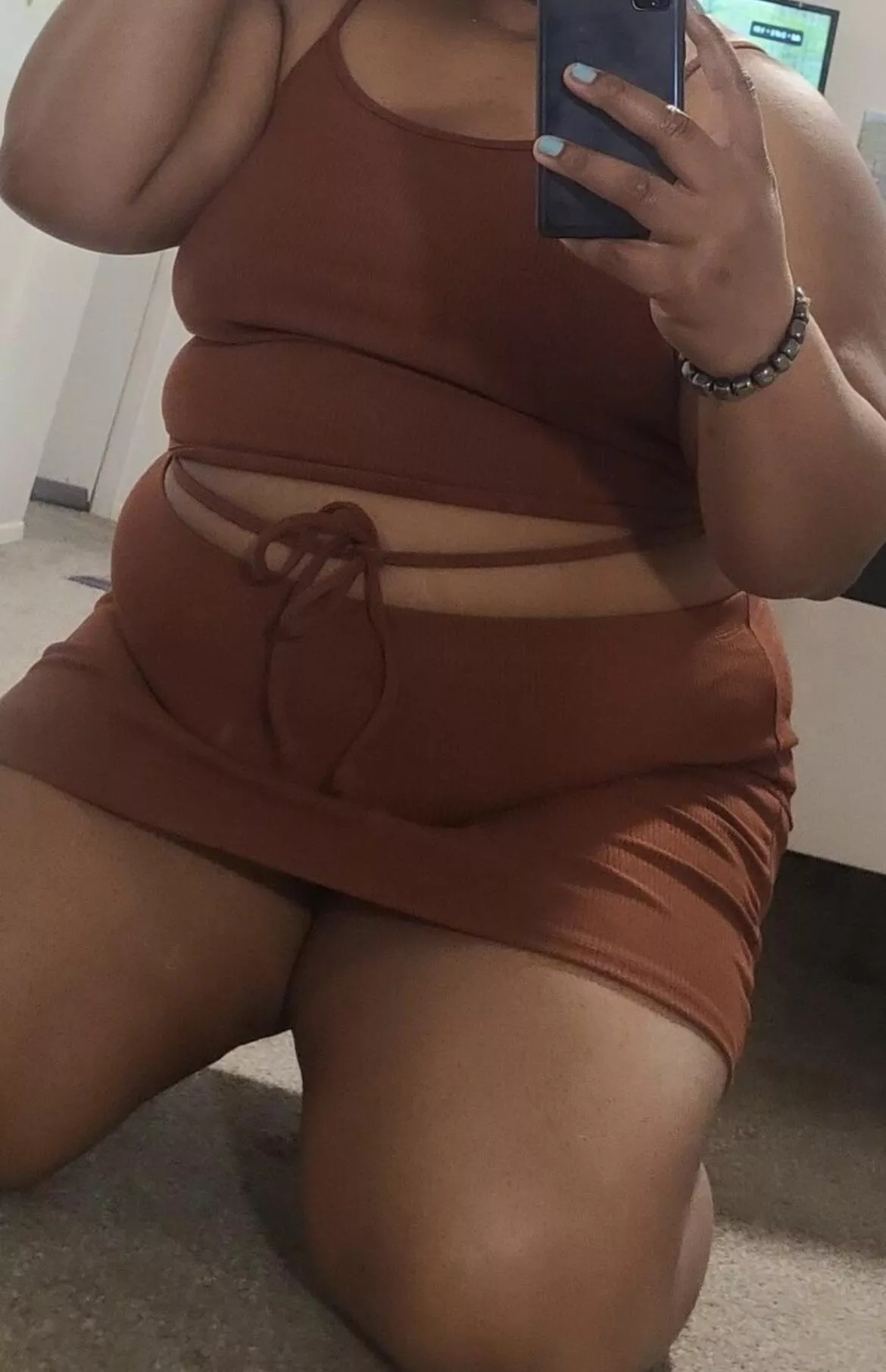 Venez parler de mon gras 🤤