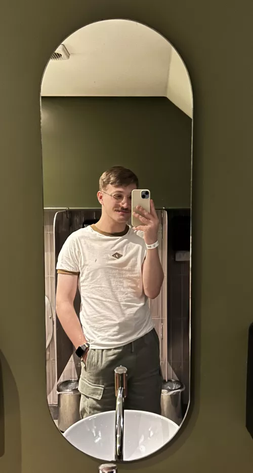 23 Bottom I like hairy guys sc zimmer137