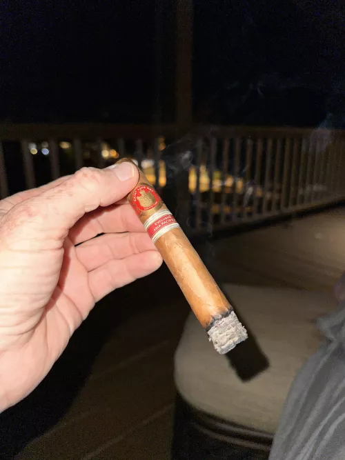 Amazing Cigar