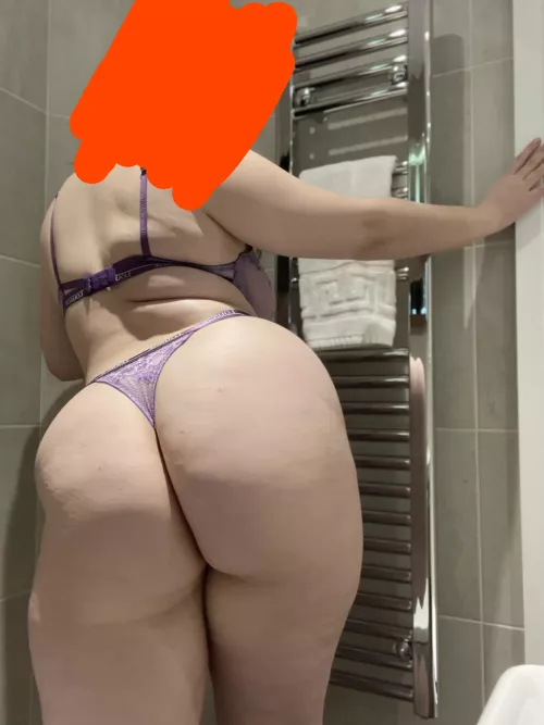 Do you mind that im chubby 😅