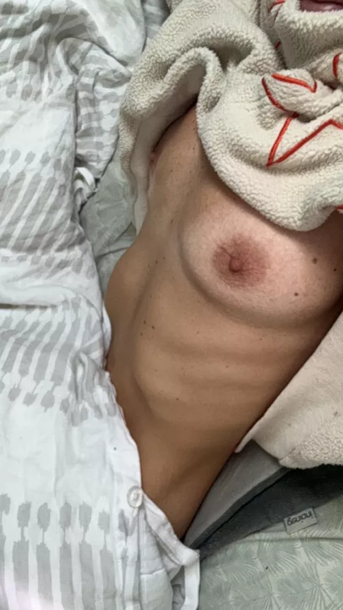 Each rib needs kisses 