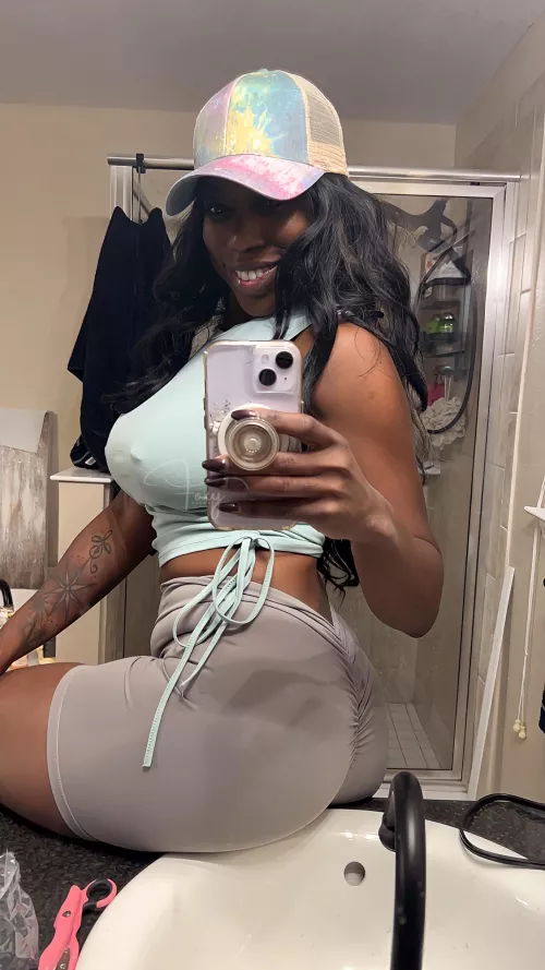 Everything you could want in a Milfie