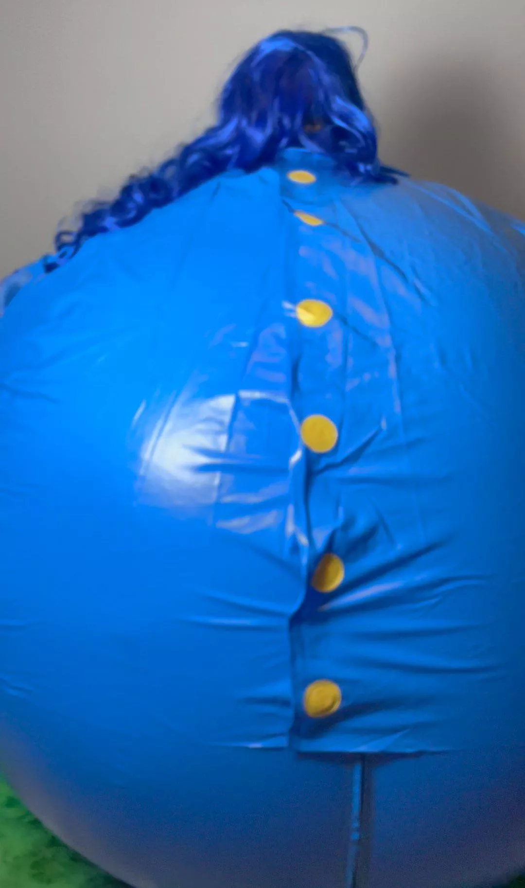 I feel funny… 🫐💦