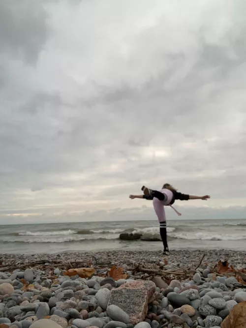 I use Lensbuddy for fun selfies like this Pajama yoga on the winter beach shot. :) 