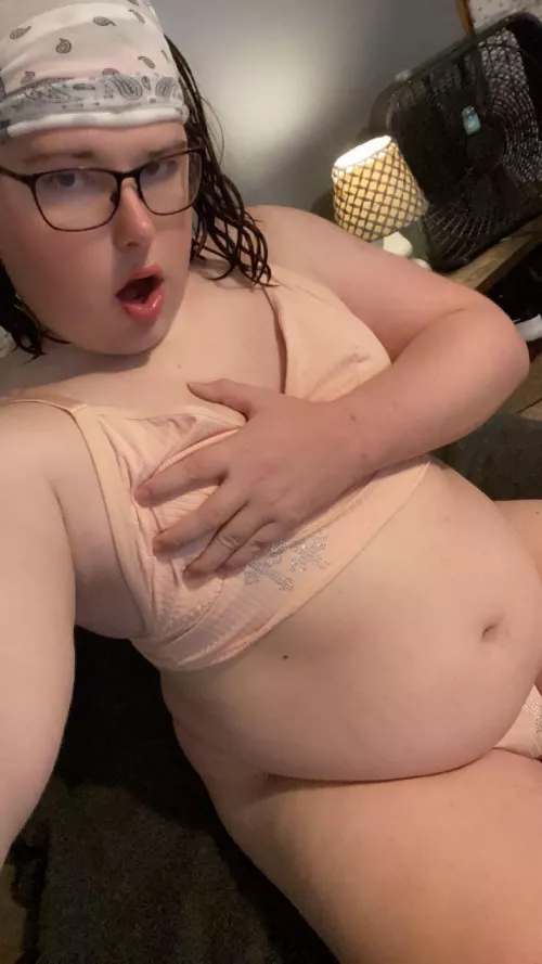 If I’m being honest… I’m always horny and hungry 😩👅😋