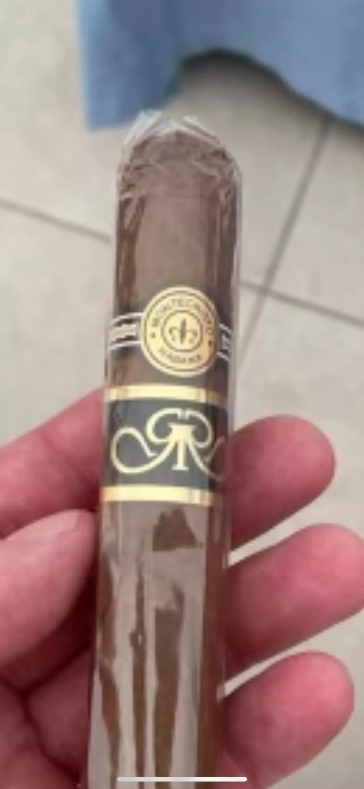 Legit check on a Monte.