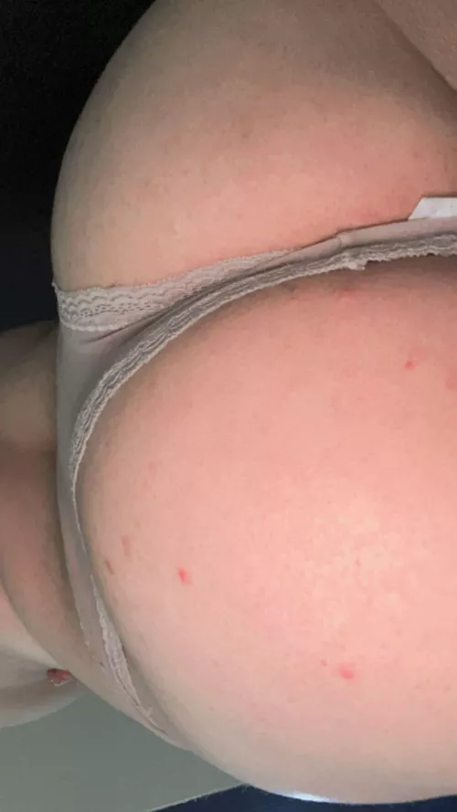 Let me sit on ur face 🥰