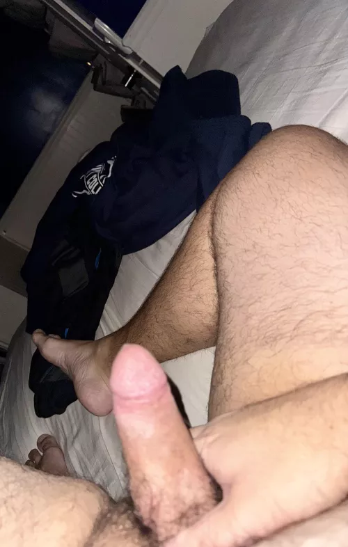 Looking to cum! Snap? 