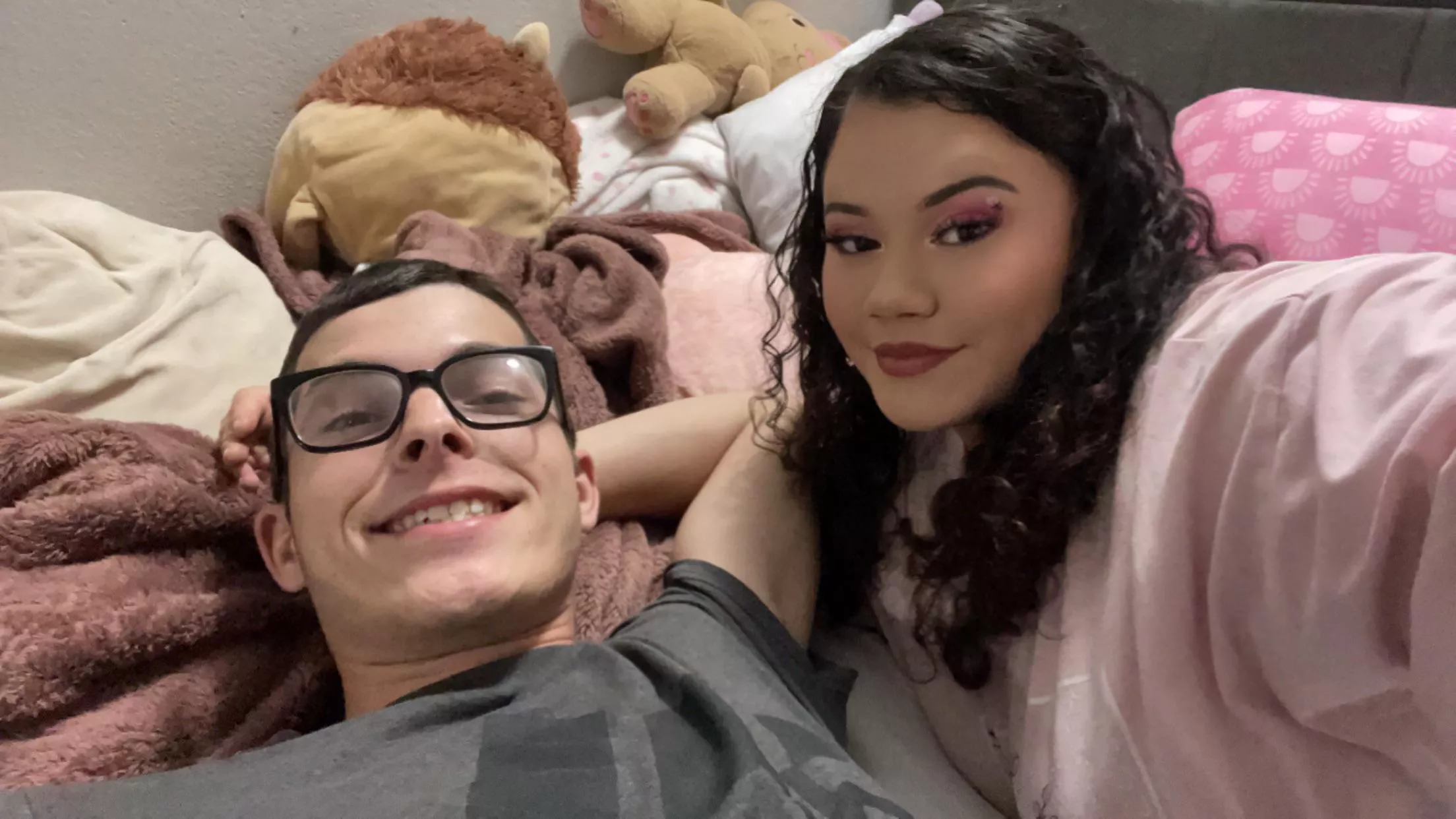 [MF4F] [MF4MF] both 22 OKC down for drinks tn!😉