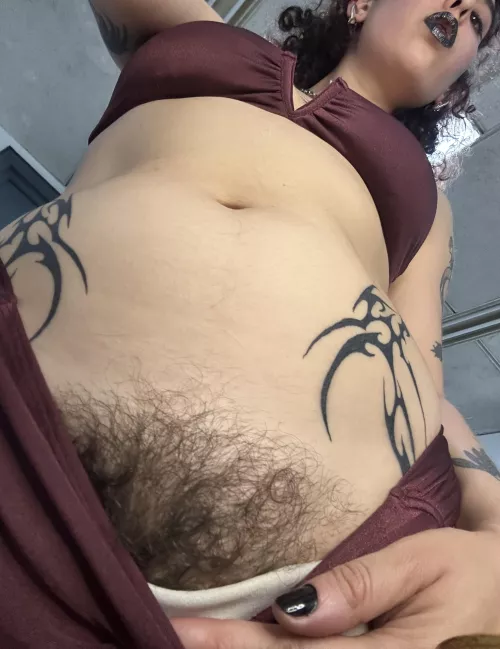 My pussy deserves your tongue tonight. I’m more than ready