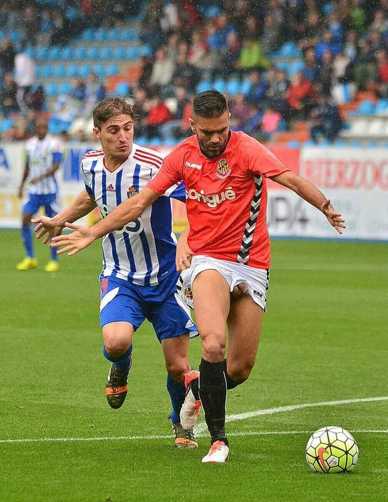 Name: Iago Bouzon Footballer Real Photo