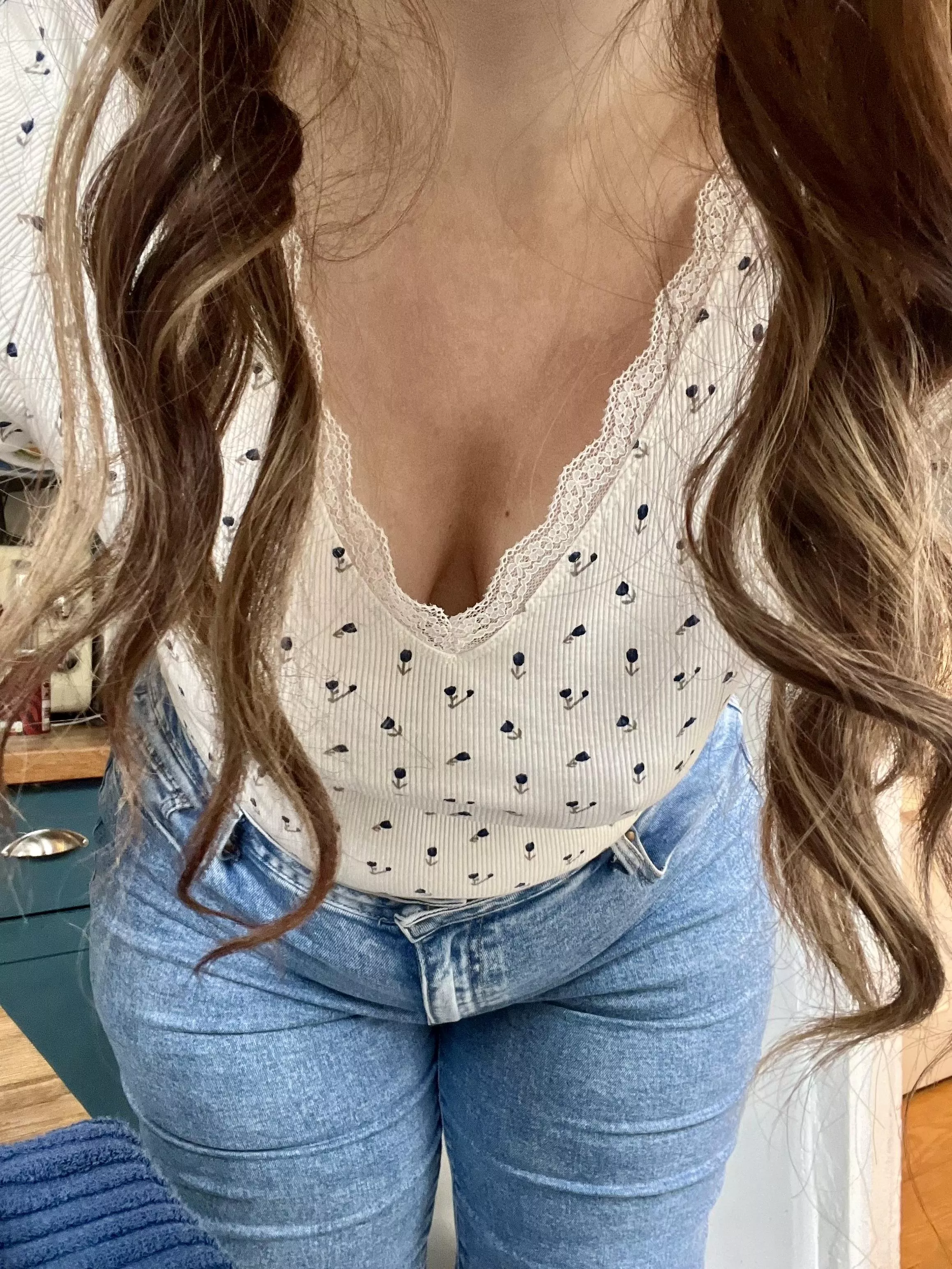 POV: I caught you staring, and I’m not mad about it 😏