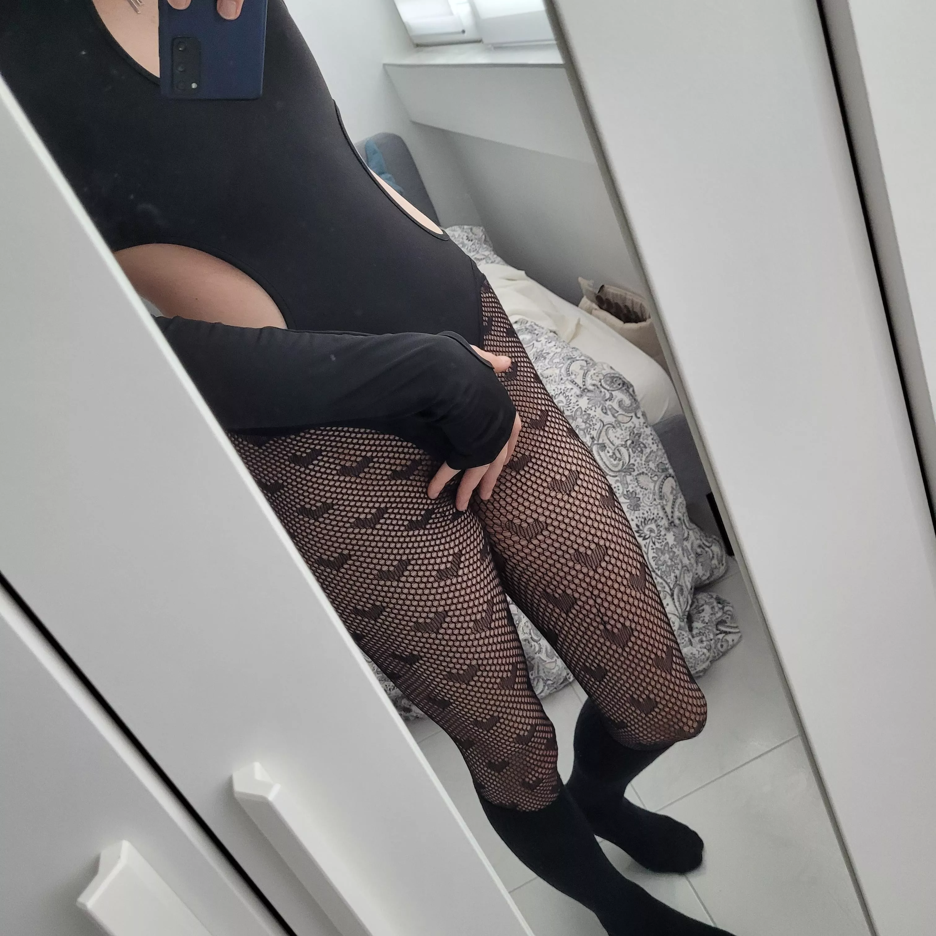 Sometimes I wish my roomates caught me dress like that 👀