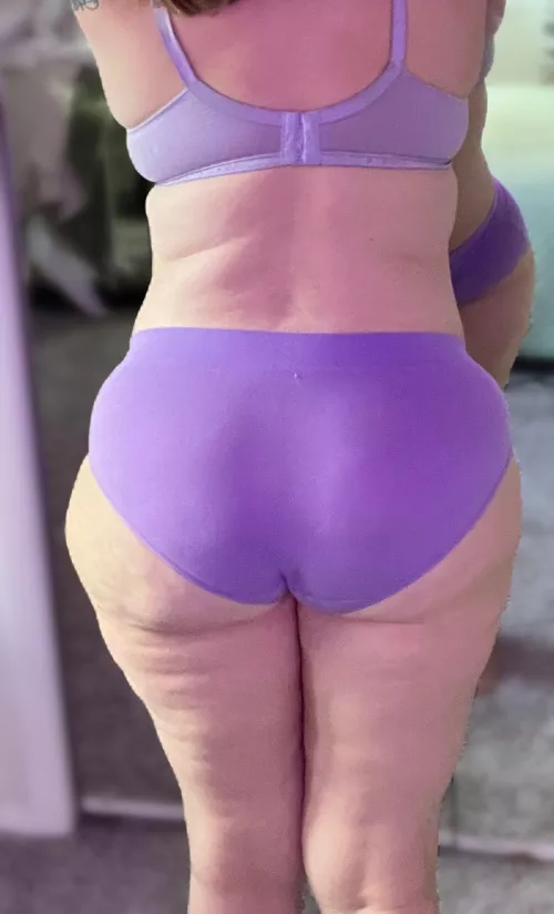 Sometimes you just gotta go with comfy granny panties 💜