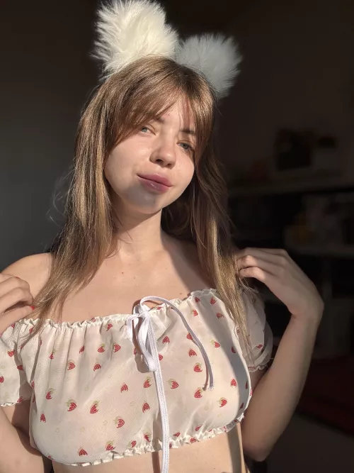 Take this top off and fuck my tits