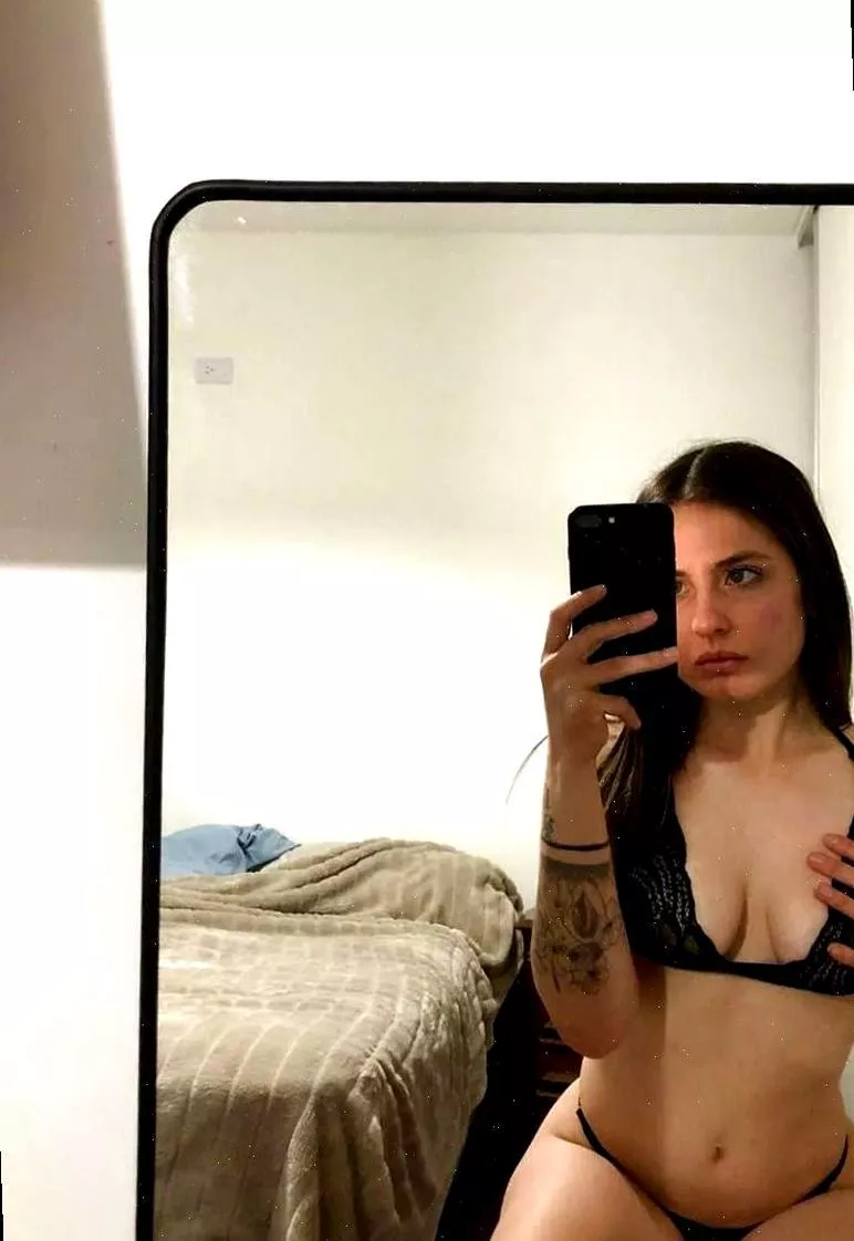 Trying to make your d#ck jump... is it working?!?🌻💋