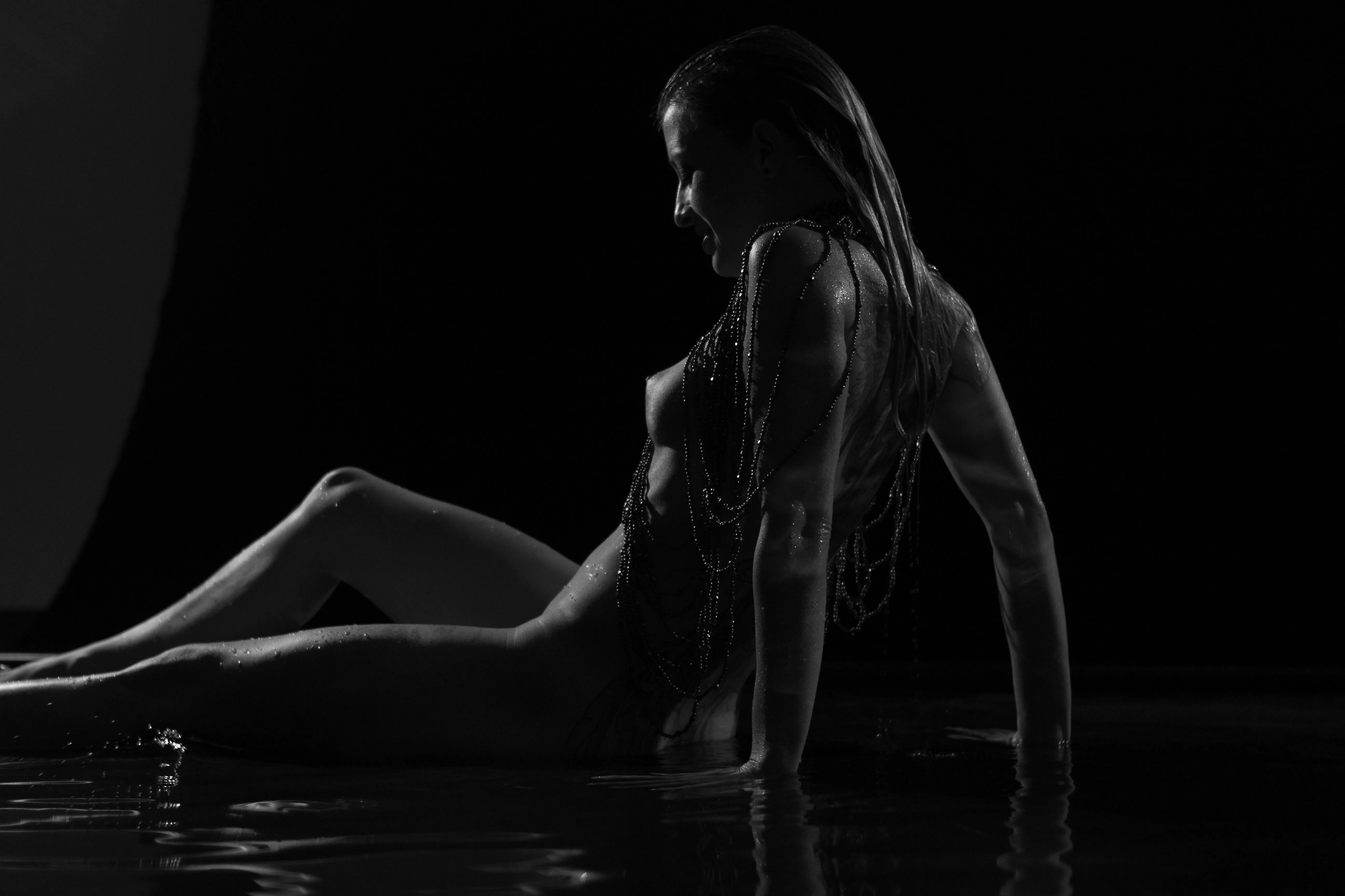 Watershooting with Dani Sun