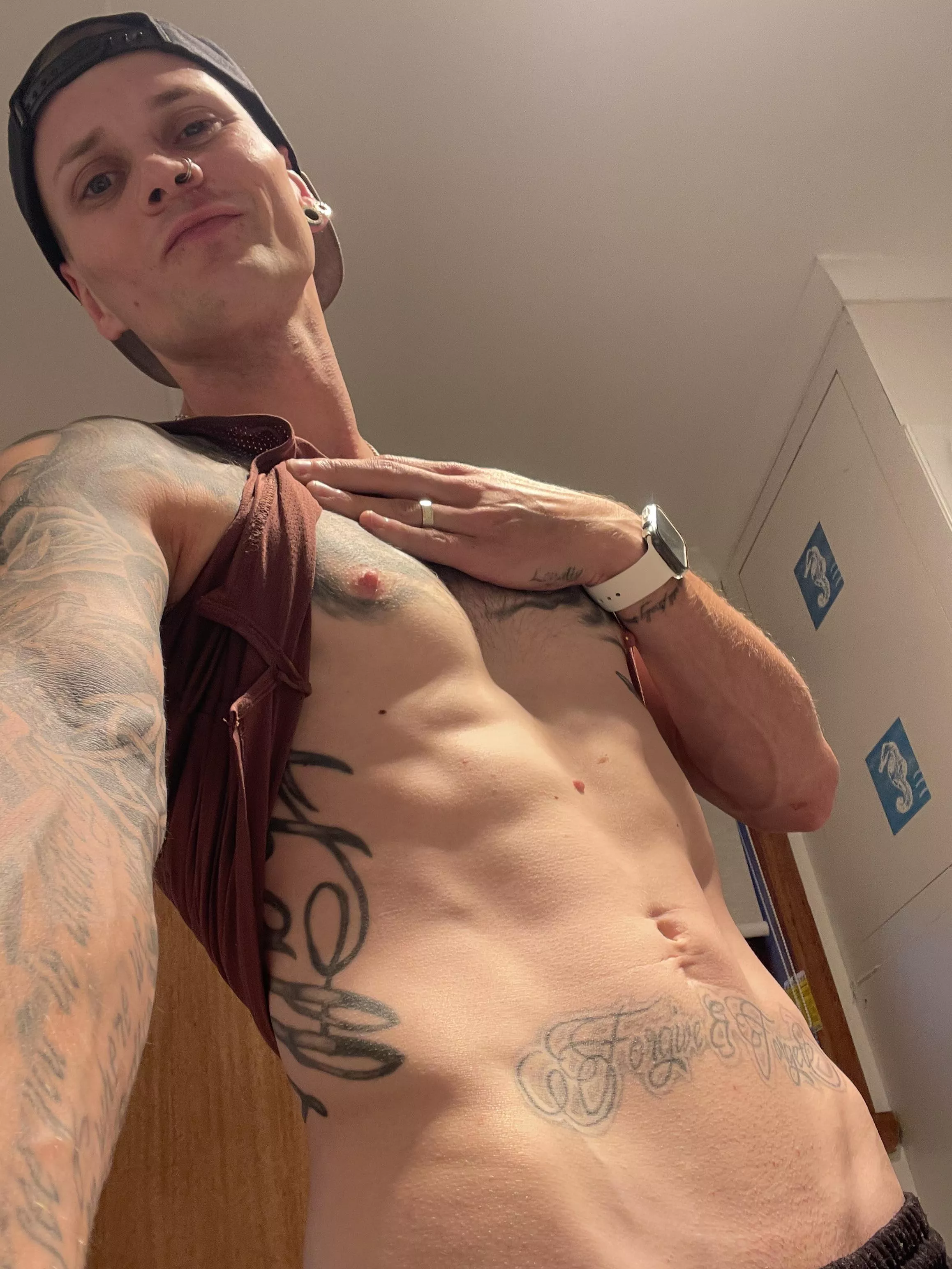 What would you give to be kneeling in front of me right now? Just remember, opening your wallet & locking yourself into a Debt Subscription speaks louder than words ever could. DM me 😈