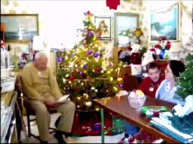 20 years ago this month Bob had the choice between the DVD and the VHS