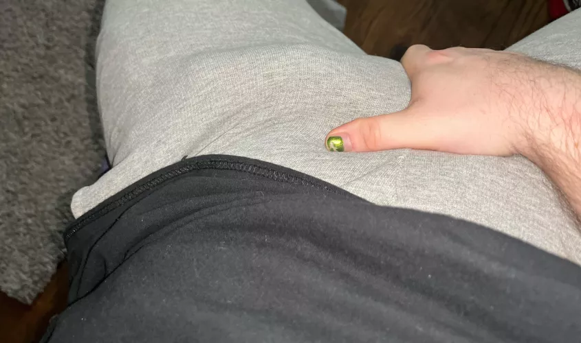 22 chubby hair bwc bi. come distract me while i study for finals;) hmu on reddit or kik - ghoulsl4y 