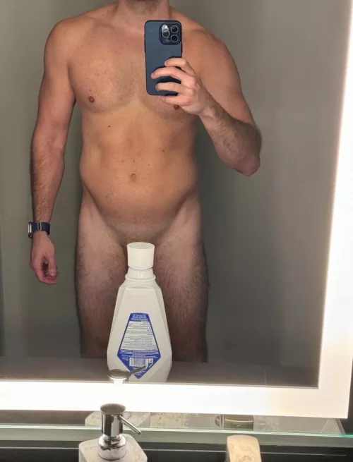 34 (M4F) - straight single handsome guy looking for hot married or single female in Raleigh Durham area / Eastern NC