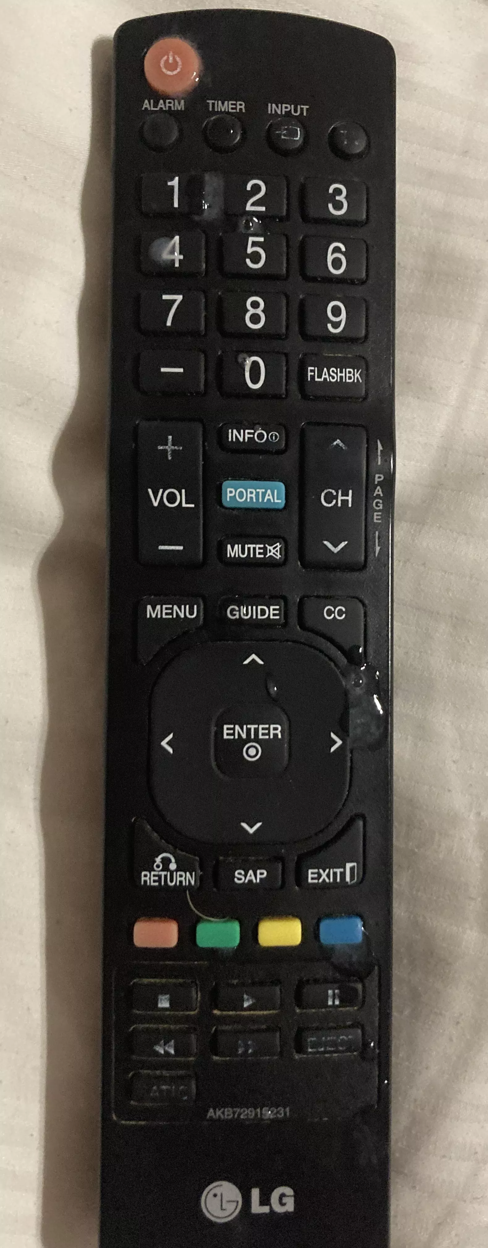 (43) wonder who the next guest will be using this. 