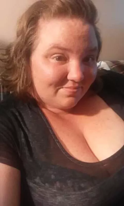 Anybody like average looking chubby women like her?
