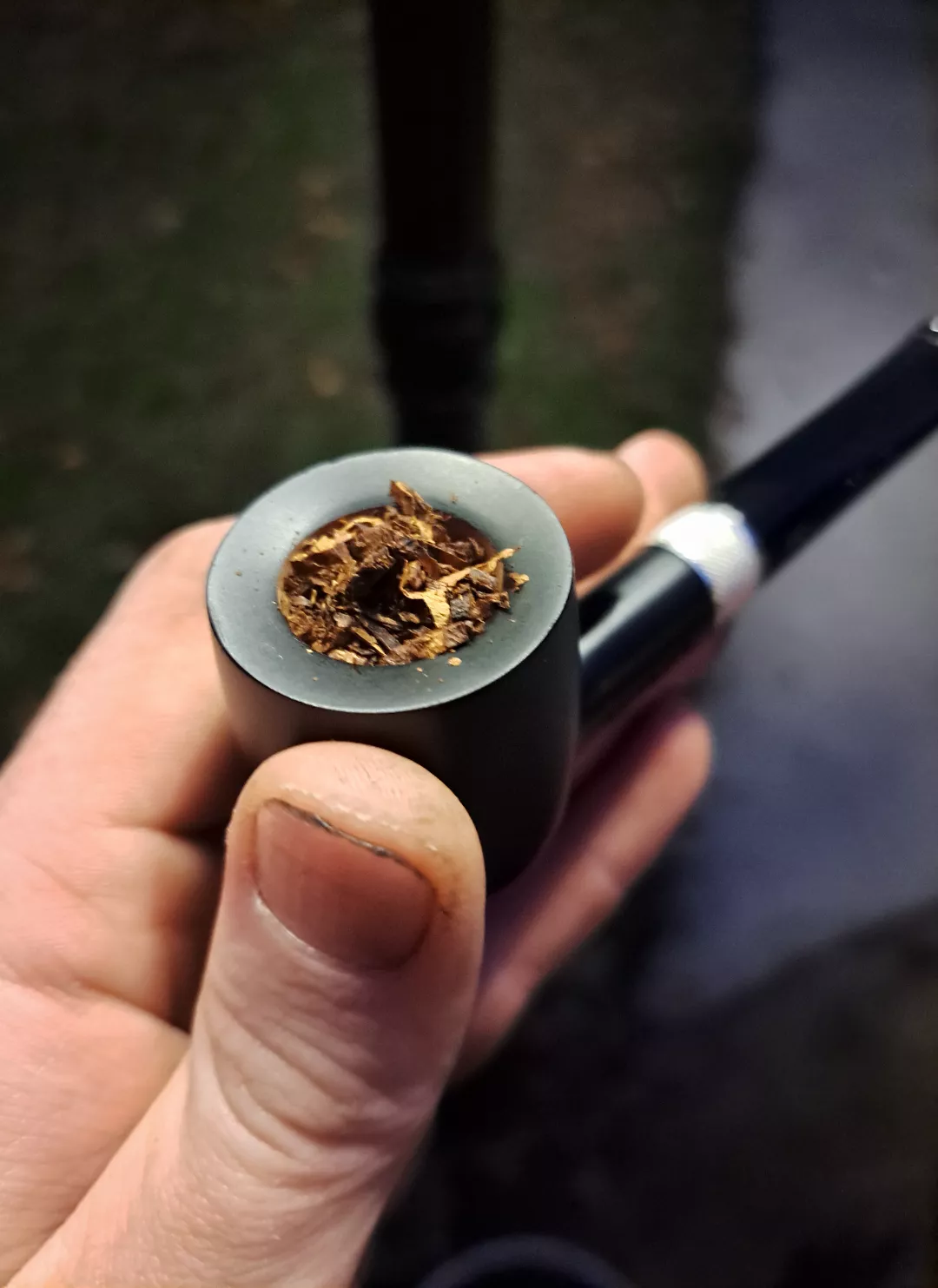 Christening the New Pipe with Solani Burley Flake