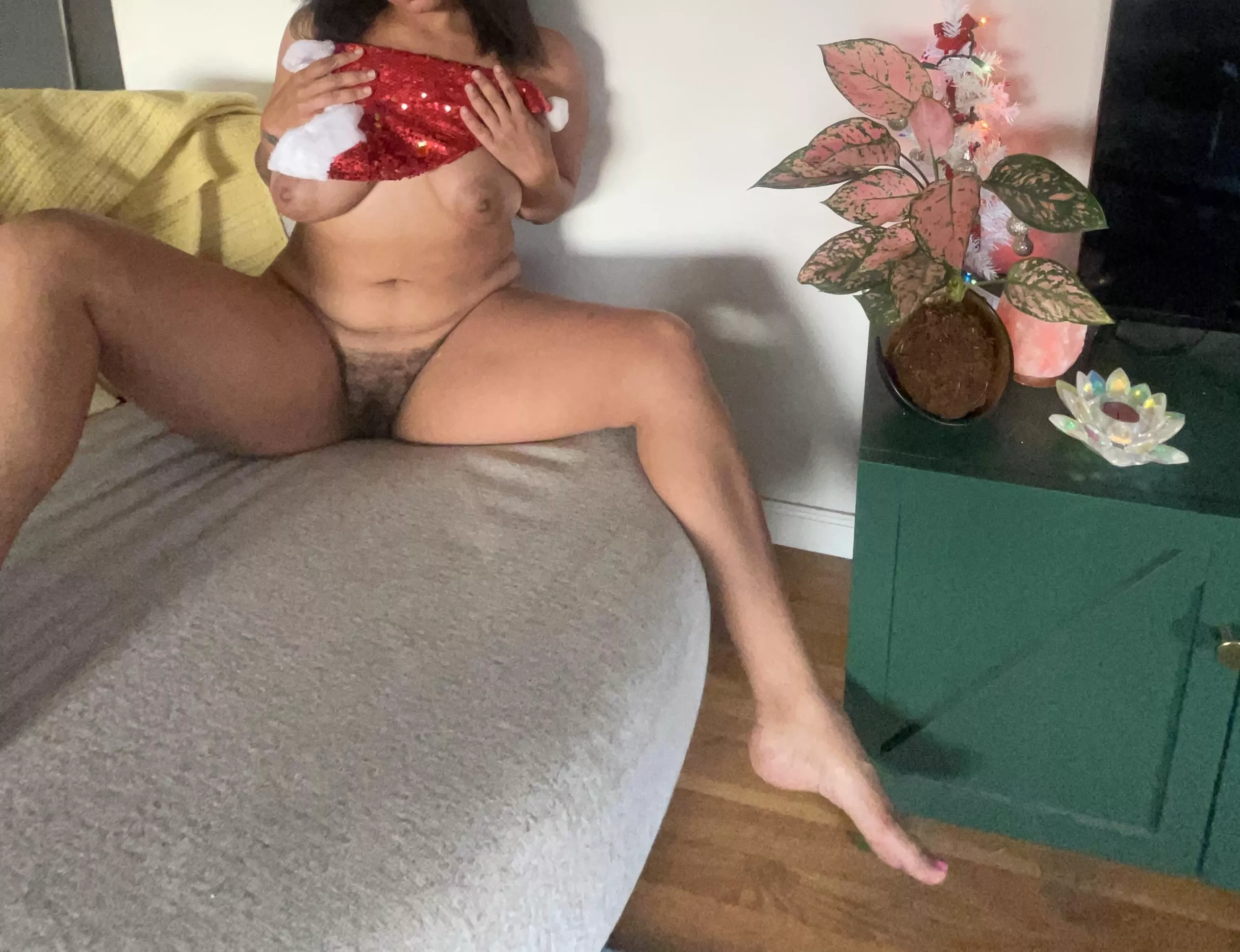 Come play with mommy 