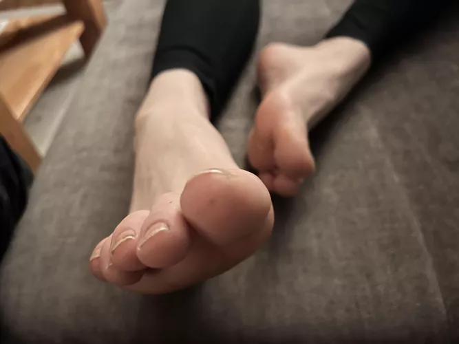I want to push my toes in your face, would you mind?