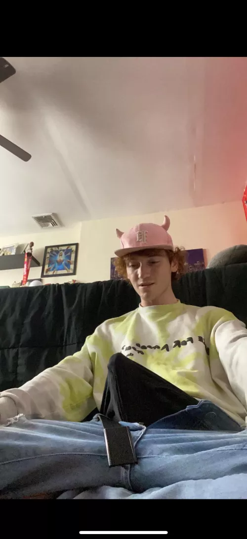 Just Chillin in my bed vibes