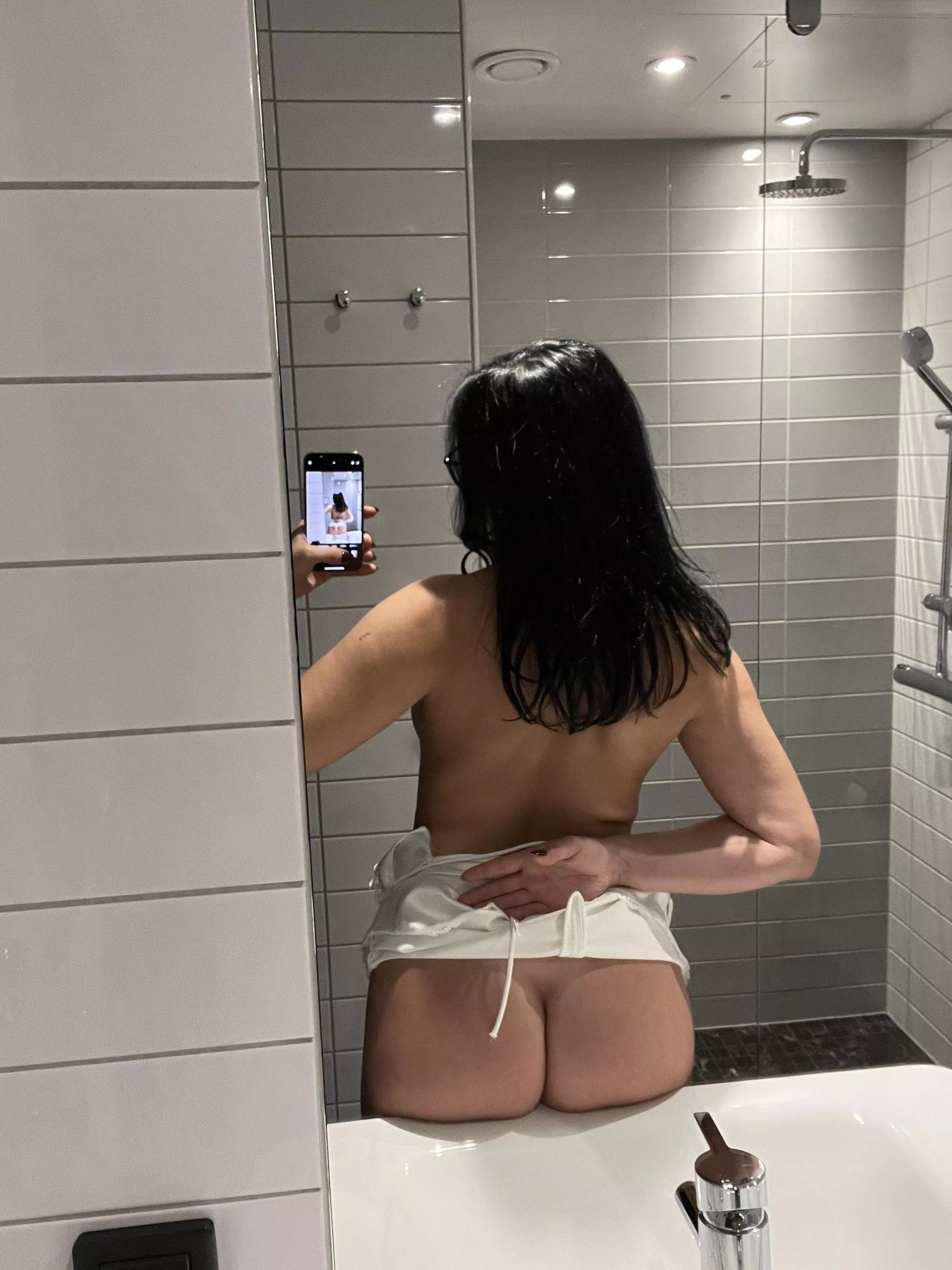 Let that ass to swallow you babe