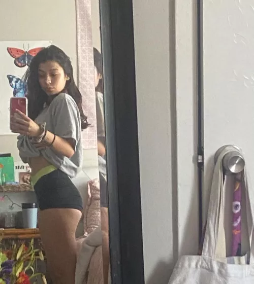 need someone to come claim me 