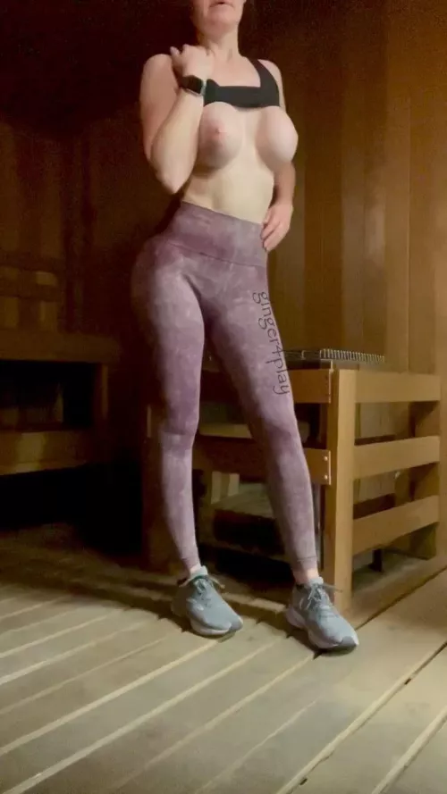 No one to chat with so I'll get you a pic if you want