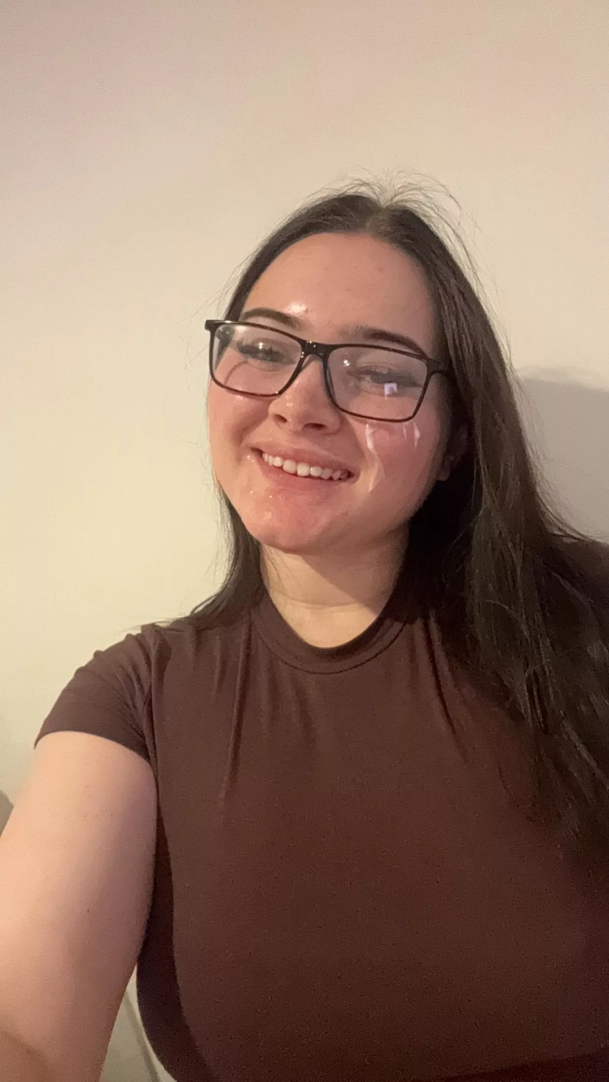 Nothing better than a cumslut with cum on her face