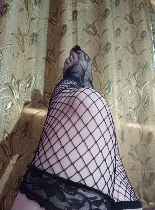 [Selling] Asian feet for days [sext] [premades] [customs] [rate] [fet] friendly