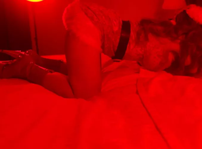 Stockings and heels, what a milf needs