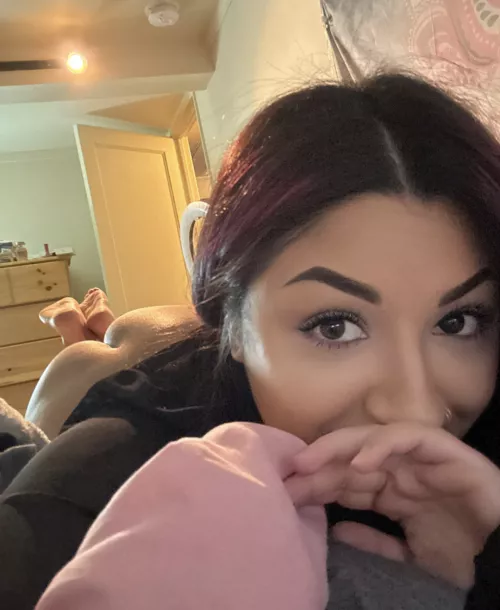 This [NeighborhoodMILF] is always ready to welcome guests inside her