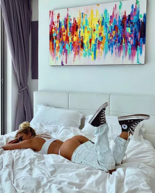 Very beautiful painting but I prefer what is below 🤩